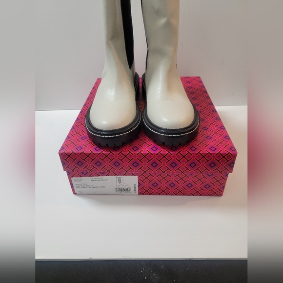 New Tory Burch Benton Leather Ankle Boot In New Ivory Sz 10.5 - Picture 5 of 12